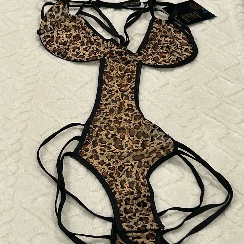 Fredericks of Hollywood Lingerie Teddie NWT